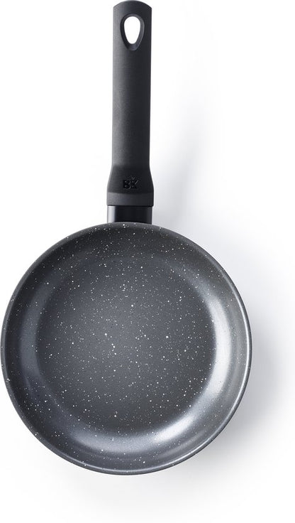 BK Universe Koekenpan 24cm - PFAS-vrije antikleeflaag - Koekenpan inductie - Keramische koekenpan
