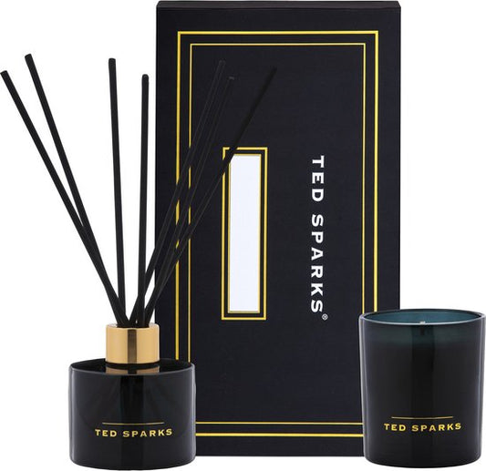 Ted Sparks Bamboo & Peony Candle ( Kaars heeft geen lont)