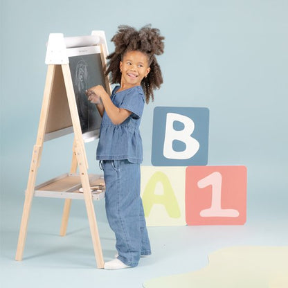Woet® Houten Schoolbord - Magnetisch Whiteboard - Krijtbord - Inclusief Krijtjes, Stift, Wisser en Papierenrol - Vanaf 3 Jaar