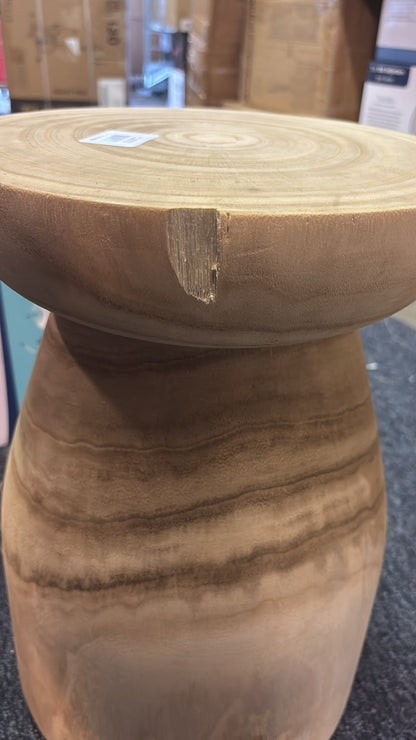 WOOOD Bink Kruk - Hout - Naturel - 40x28x28 LET OP! bovenkant kruk is beschadigd!&nbsp;