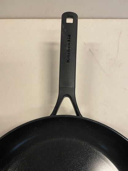 KitchenAid Classic Forged Aluminium koekenpan ø28cm - zwart - inductie - anti-aanbak - PFAS-vrij